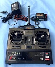 HITEC RC FM FOCUS 4 Air Transmitter / Receiver set,  Charger, no battery, tested