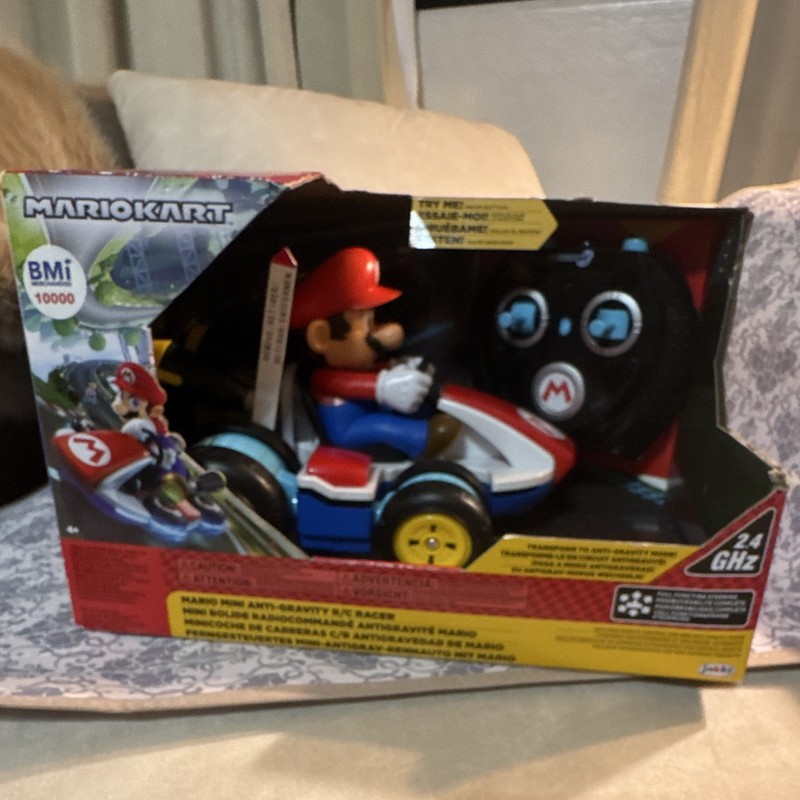 JAKKS Pacific Mario Kart Anti-Gravity RC Racer 2.4GHz w/ Controller