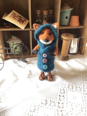 Nadelgefilzt OOAK Fuchs im Mantel & Stiefel Handarbeit Handarbeit Geschenk von Jen x