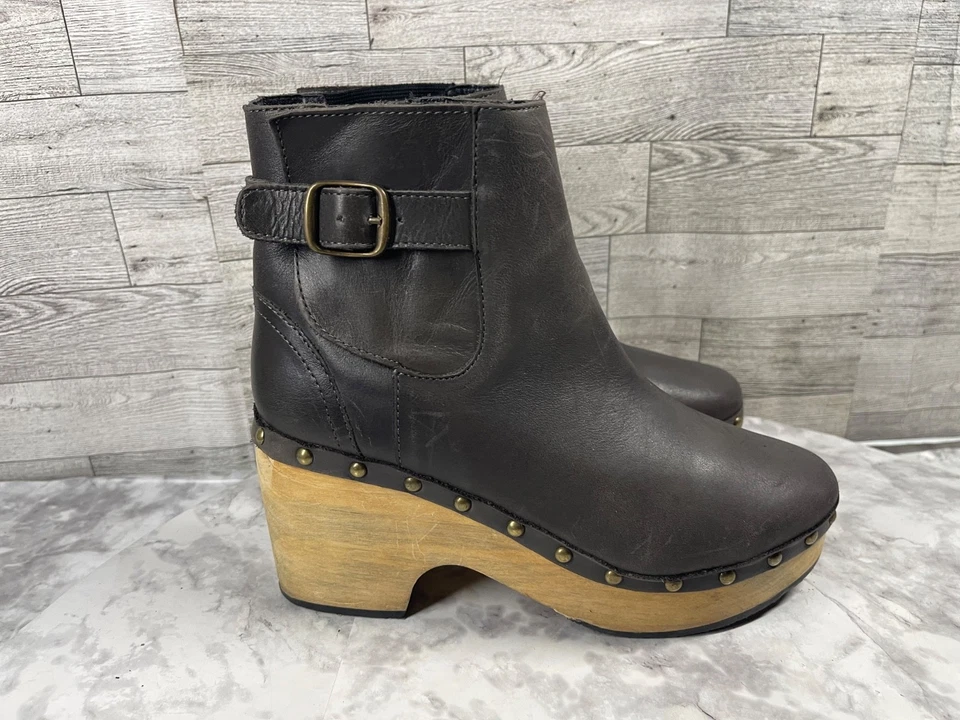 Free People Clog Boots Women 7.5M Crosby Shoes Black Leather Heeled Ankle Bootie - Image 3 of 4