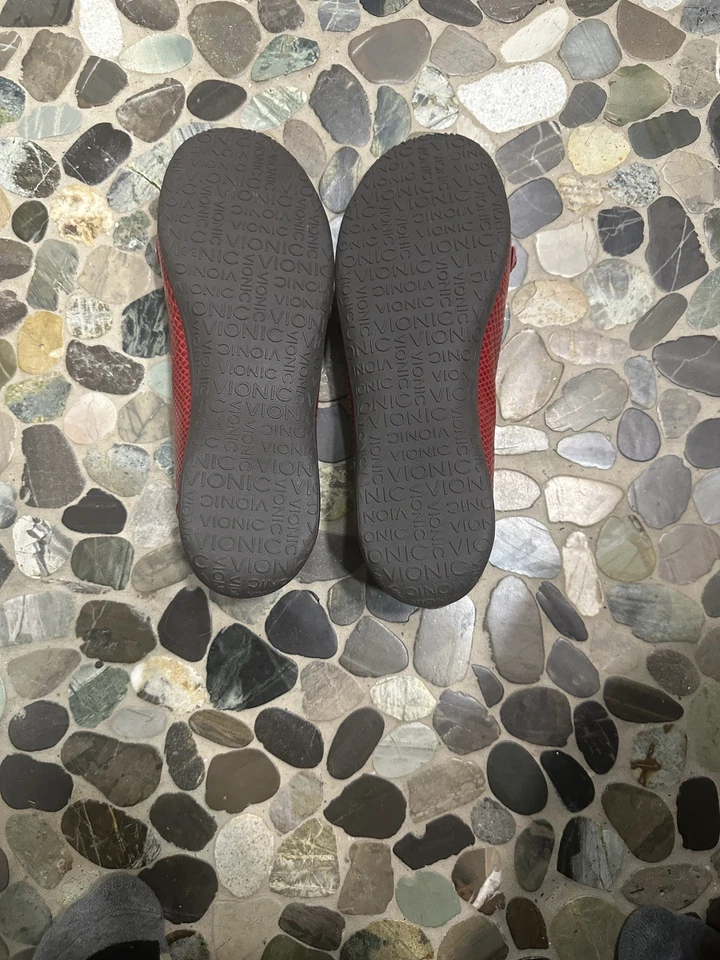 Zapato Vionic Alda Mujer Talla 10 Rojo Lagarto Cuero Plano Orthaheel Cadena Mocasín Foto 2 de 4