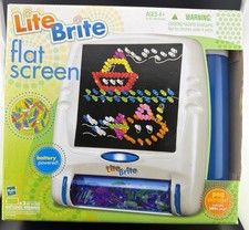 HASBRO Lite Brite Flat Screen with 200 8-Color Pegs and 10 Stencil Sheets New