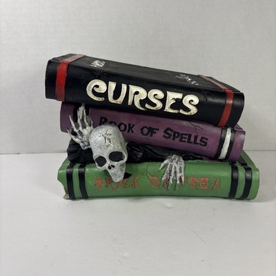 Spooky Halloween Books Décor Skeleton Resin Goth Art   Haunted Home Decoration