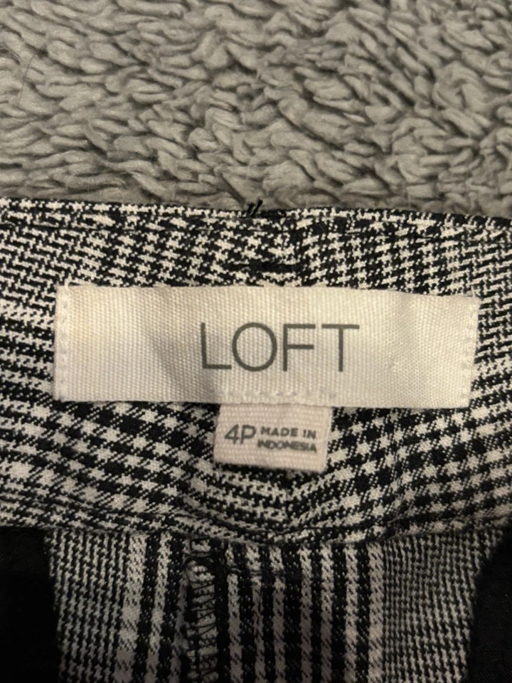 LOFT The Sutton Skinny Pants Women's 4P Petite Gray Plaid Casual Career Office - Image 2 of 4