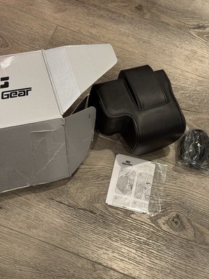 Megagear MG1678 Ever Ready Leather Camera Case Read *
