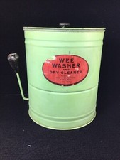 VINTAGE TOY WASHING MACHINE WEE WASHER AND DRY CLEANER TIN LITHO 1940's