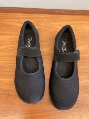 BERRIES BY AETREX BLACK SUEDE FABRIC MARY JANE STRAP (EU 40) EXC COND 