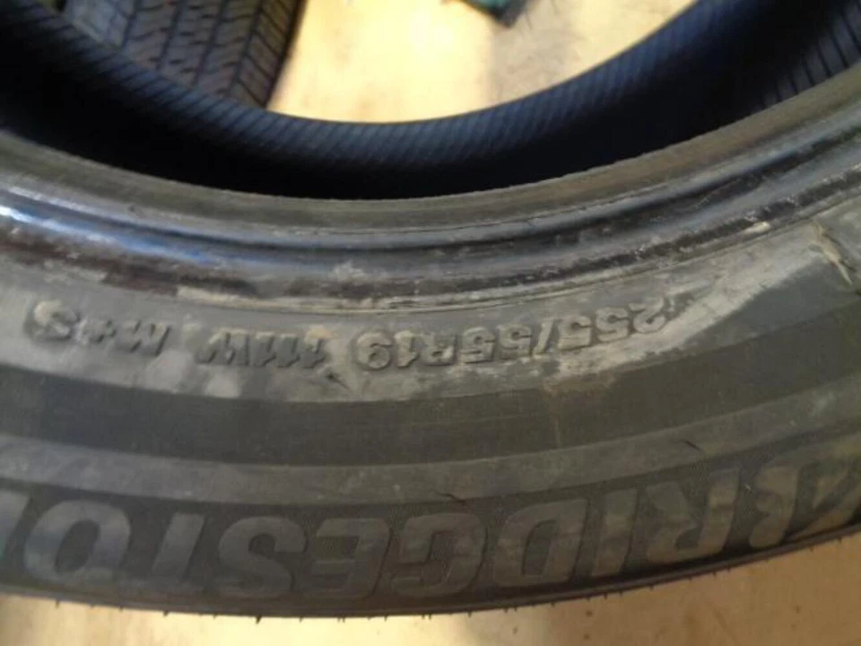 1 BRIDGESTONE ALENZA AS ULTRA P 255 55 19 111W XL ALL SEASON TIRE 013283 CQ2 - Imagem 4 de 4