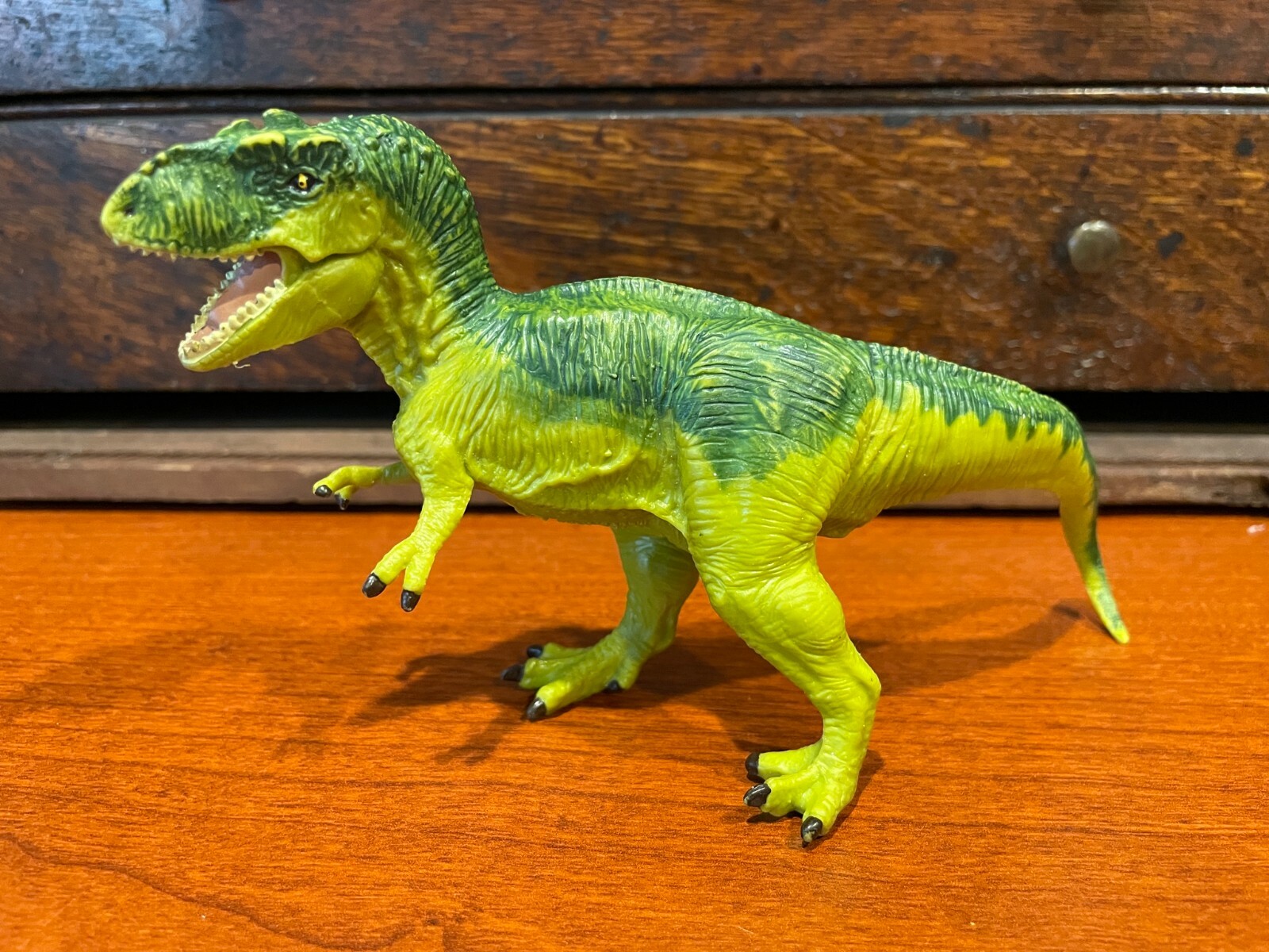 Vintage 1996 Safari Ltd Tyrannosaurus TRex Green Dinosaur Toy Figure 4