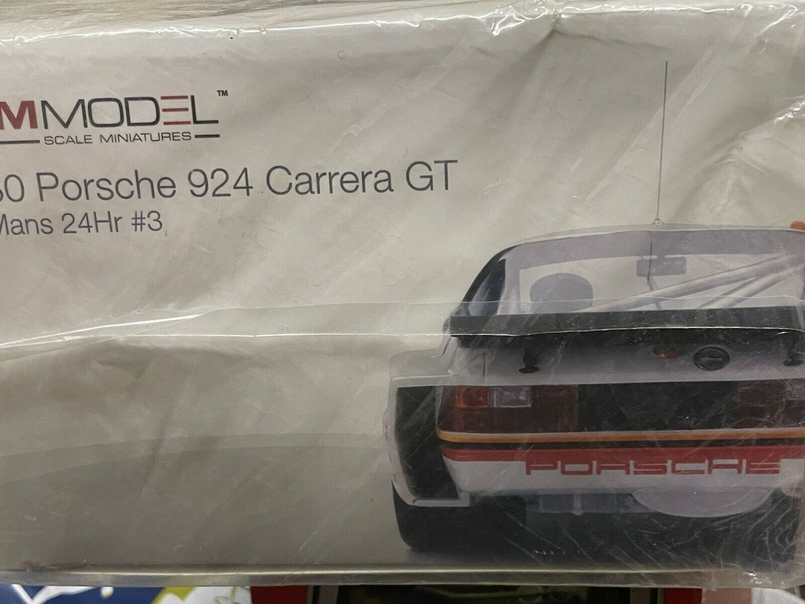 1/18 Porsche 924