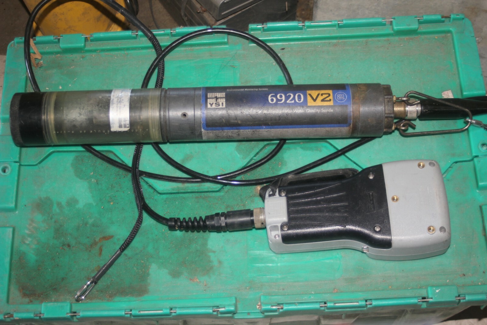 Environmental Monitoring Systems 6920 Multiparameter Water Quality