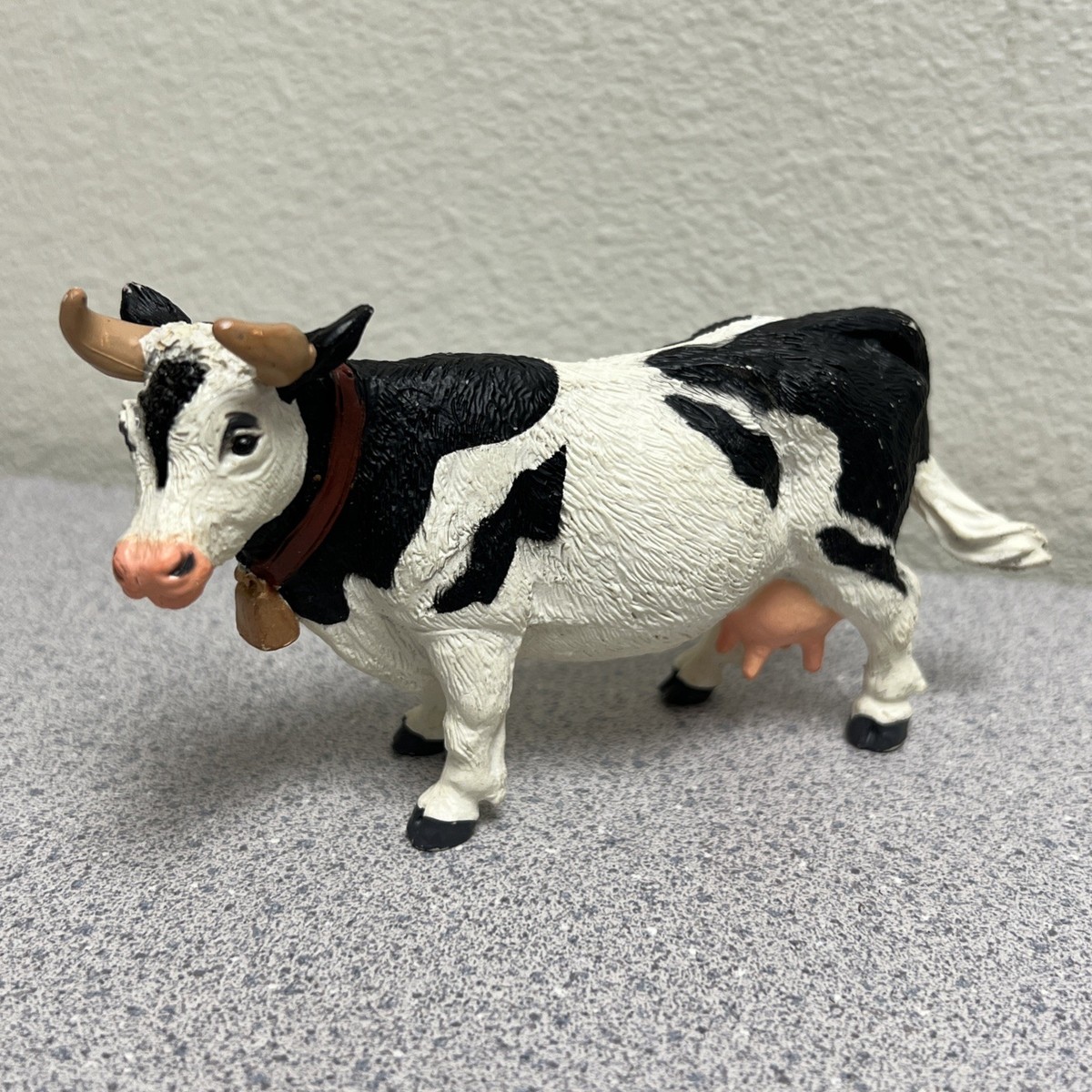 Vintage Safari Ltd Bull Black White Cow 1998 Farm Animal Toy
