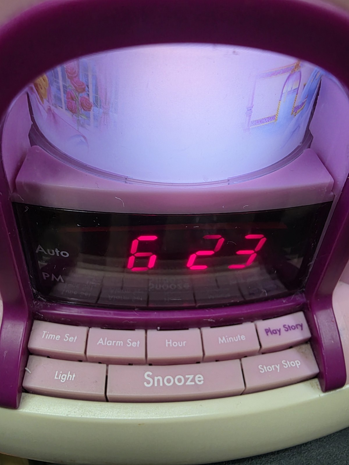 Disney Princess Castle Digital Clock Radio Pink Purple Alarm Snooze FM/AM