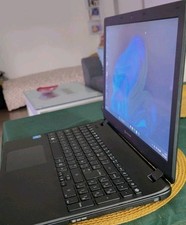Lot De Vis Pour Coque Plasturgie Packard Bell P8 ZYL – Occasion