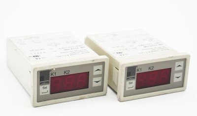 2x Rittal SK 3114.100 230V 0,015A Schaltschrank-Temperaturanzeige -used-