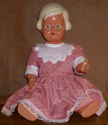 Cellba Puppe-55cm-blaue Augen-offen/geschl. Mund-hellbeige Frisur-guter Zustand