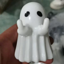 Funny Halloween Spooky Figurine - Horror Resin Middle Finger Statue