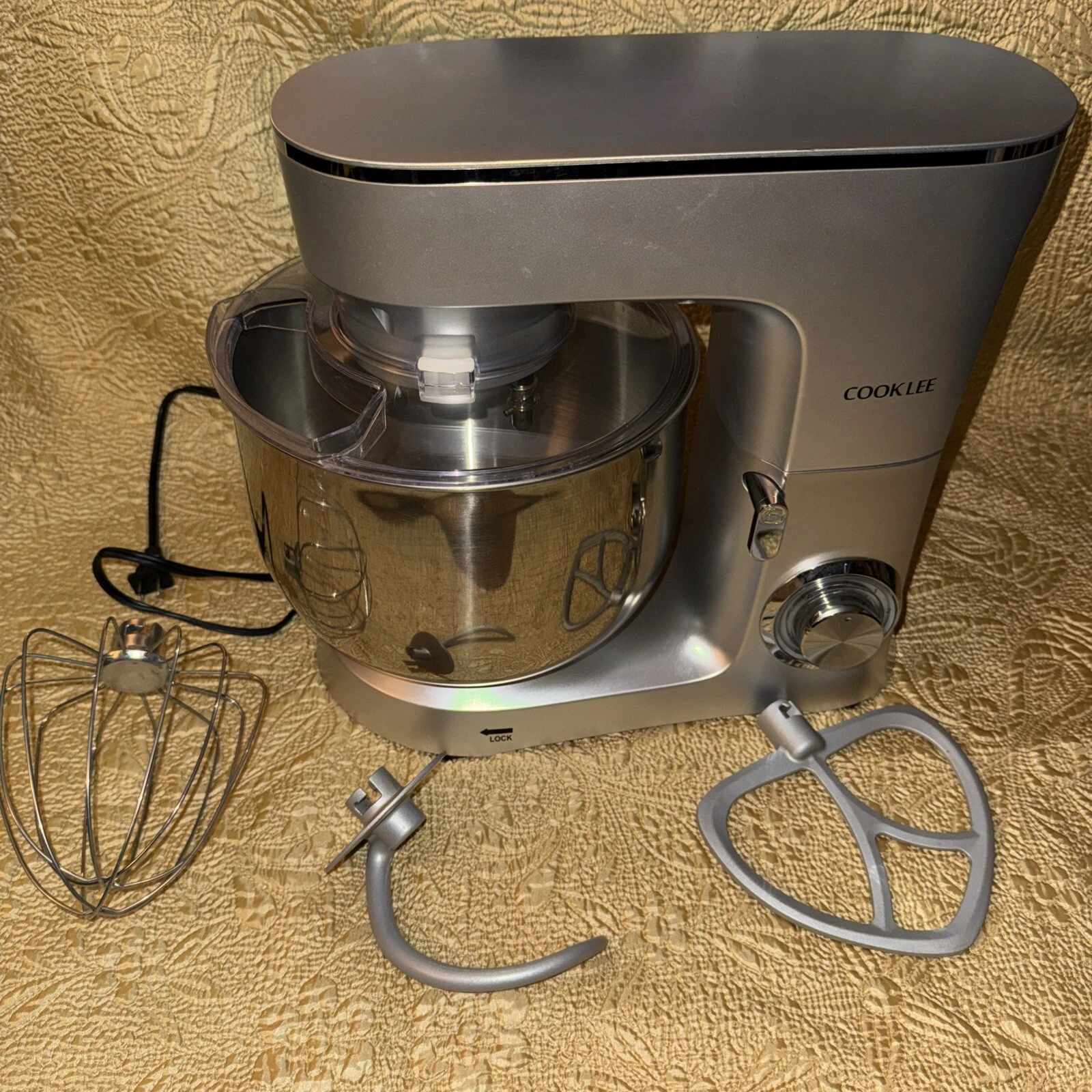 Cooklee Silver Stand Mixer 10 Speeds 3 Attachments Bowl W/Cover
Opens in a new window or tab