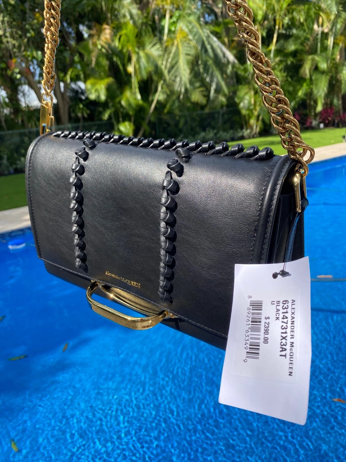 Borsa ALEXANDER MCQUEEN 'The Story' nuova pelle nera oro catena nocche