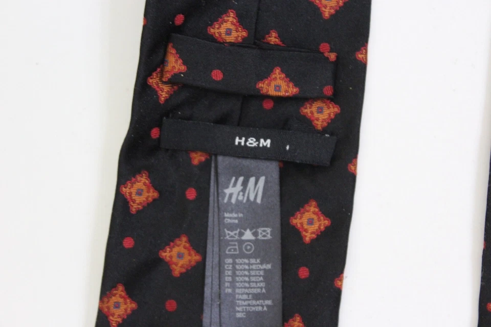 H & M Geometric Print Silk Tie NECK TIE  - Image 3 of 4