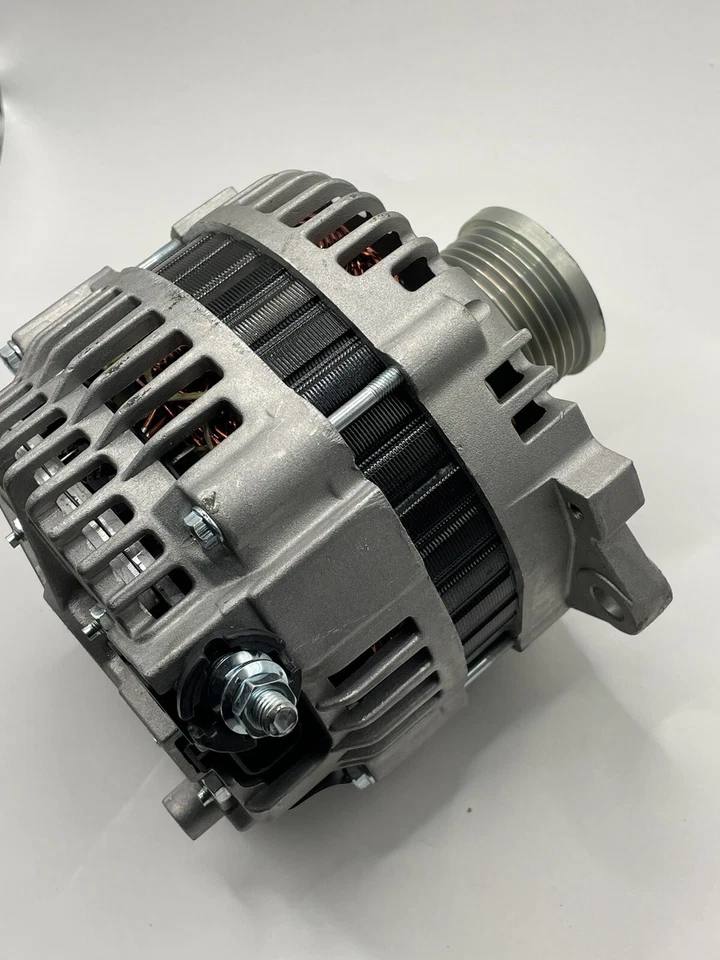 Alternador Denso 13939N-WBE 2002-2006 Nissan Altima/Sentra Foto 2 de 4