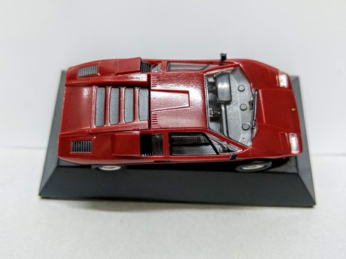 F-Toys 1/64 Sport Racing Car Lamborghini Countach LP400 Red - Picture 4 of 4