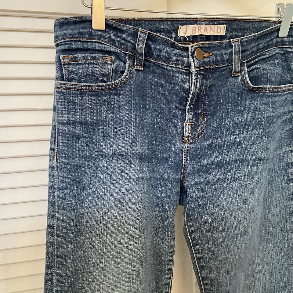 J Brand Women' Aruba Skinny Straight Jeans Blue Medium Wash Denim Raw Hem, Sz 29 - Image 3 of 4