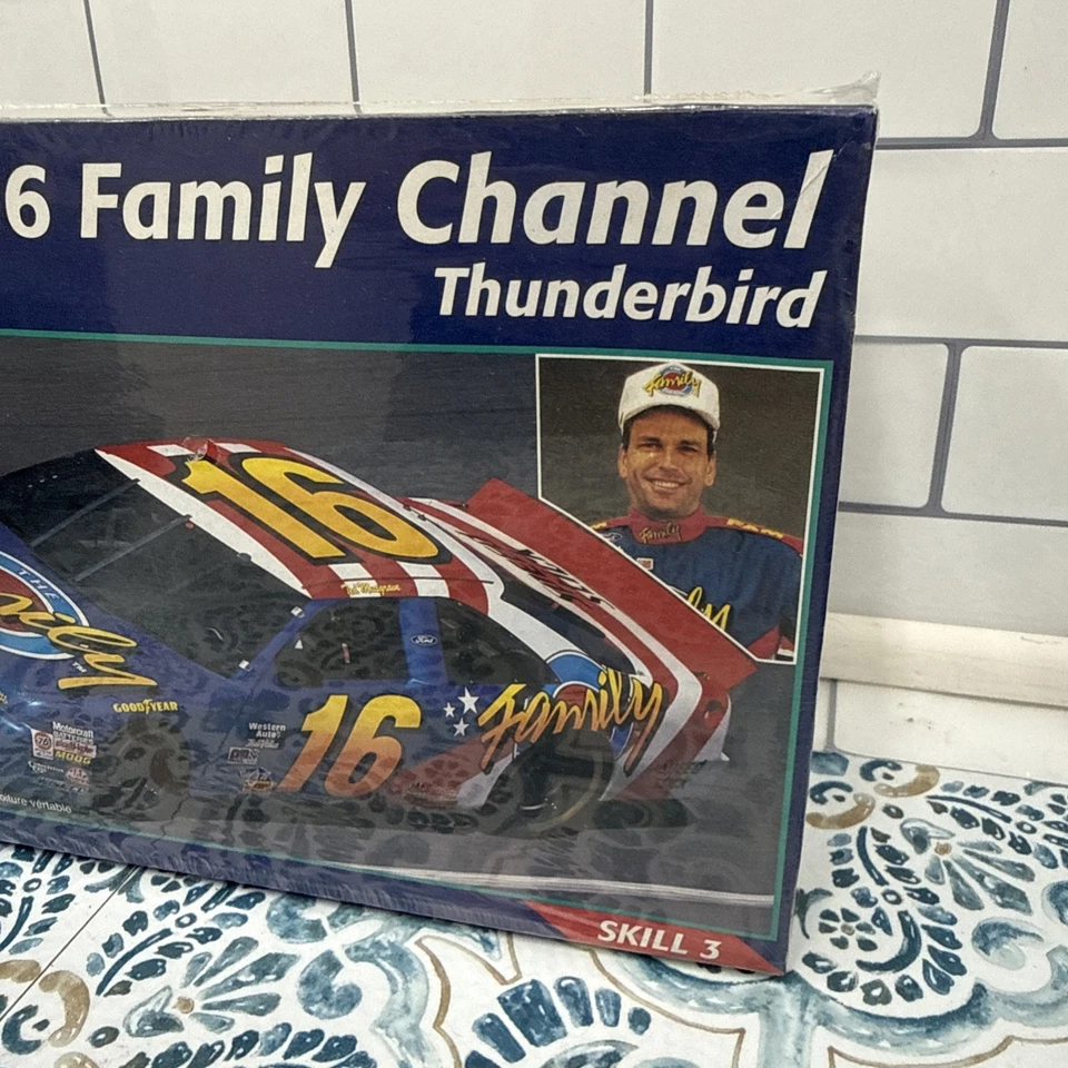 Monogram Ted Musgrave #16 Family Channel Thunderbird 1:24 Model Kit Sealed New - Image 3 of 4