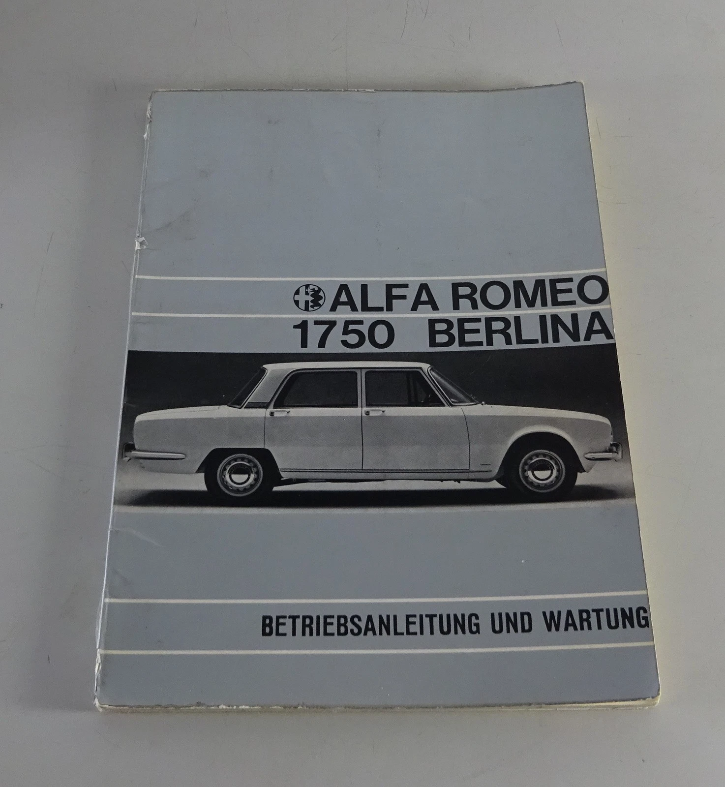 Operation Manual / Handbook Alfa Romeo 1750 Berlina Status 10/1969