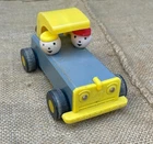 Vintage Fisher-Price Wooden Red And White Sports Car #674 Heads Spin