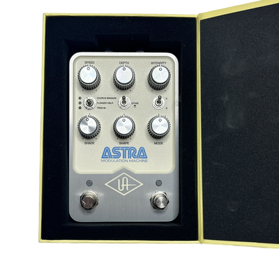Universal Audio - Effetti Chorus, Vibrato, Flanger Astra