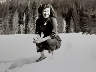 Gorgeous Barefoot Woman Poses Crouching in Cold Snowbank: 1950's Snapshot Photo