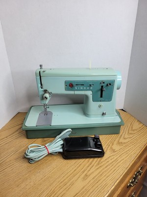 VINTAGE SINGER 337 Sewing Machine Made in Great Britain w/Original Case WORKING!