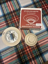 Honeywell Firelite Addressable SD 355 Smoke Detector  W/ Base USA Shipping SD355