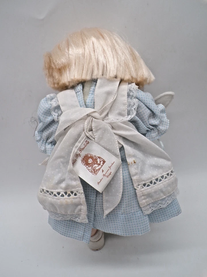 Muñeca Paulinette de Colección con 3 Trajes - Ricitos de Oro Alicia País de las Maravillas Heidi Oso de Peluche Foto 2 de 4