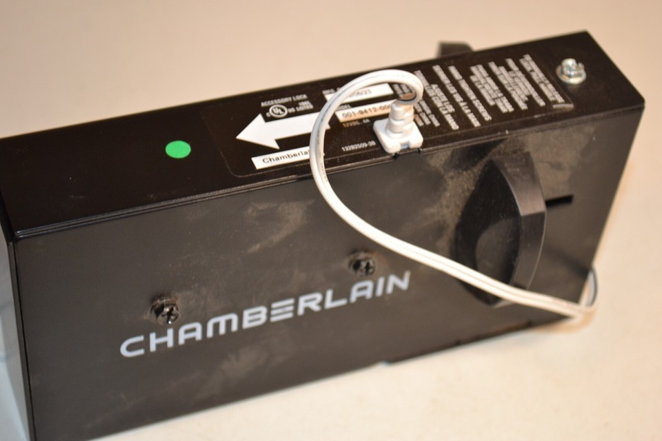 GENUINE CHAMBERLAIN MODEL 0019412000 AUTOMATIC GARAGE DOOR LOCK eBay
