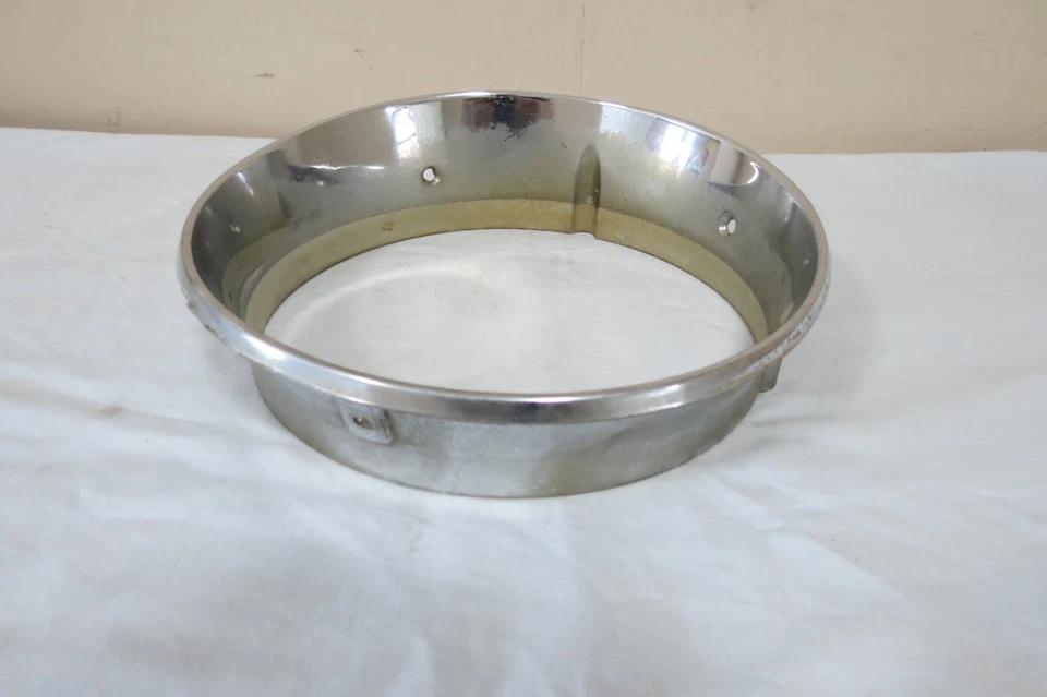 75 76 77 Dodge Charger Headlight Trim Surround Left DRIVER Chrome OEM 3781091 Foto 2 de 4