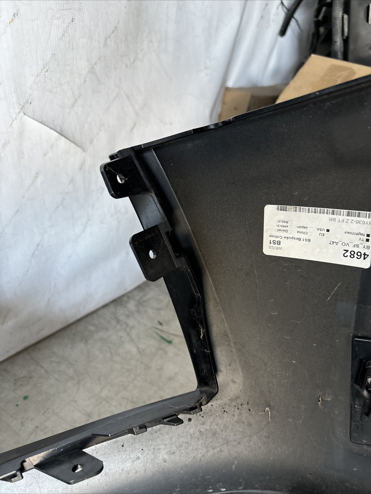 2021-2024 BENTLEY BENTAYGA FRONT BUMPER COVER W/ LOWER 36A807093 OEM