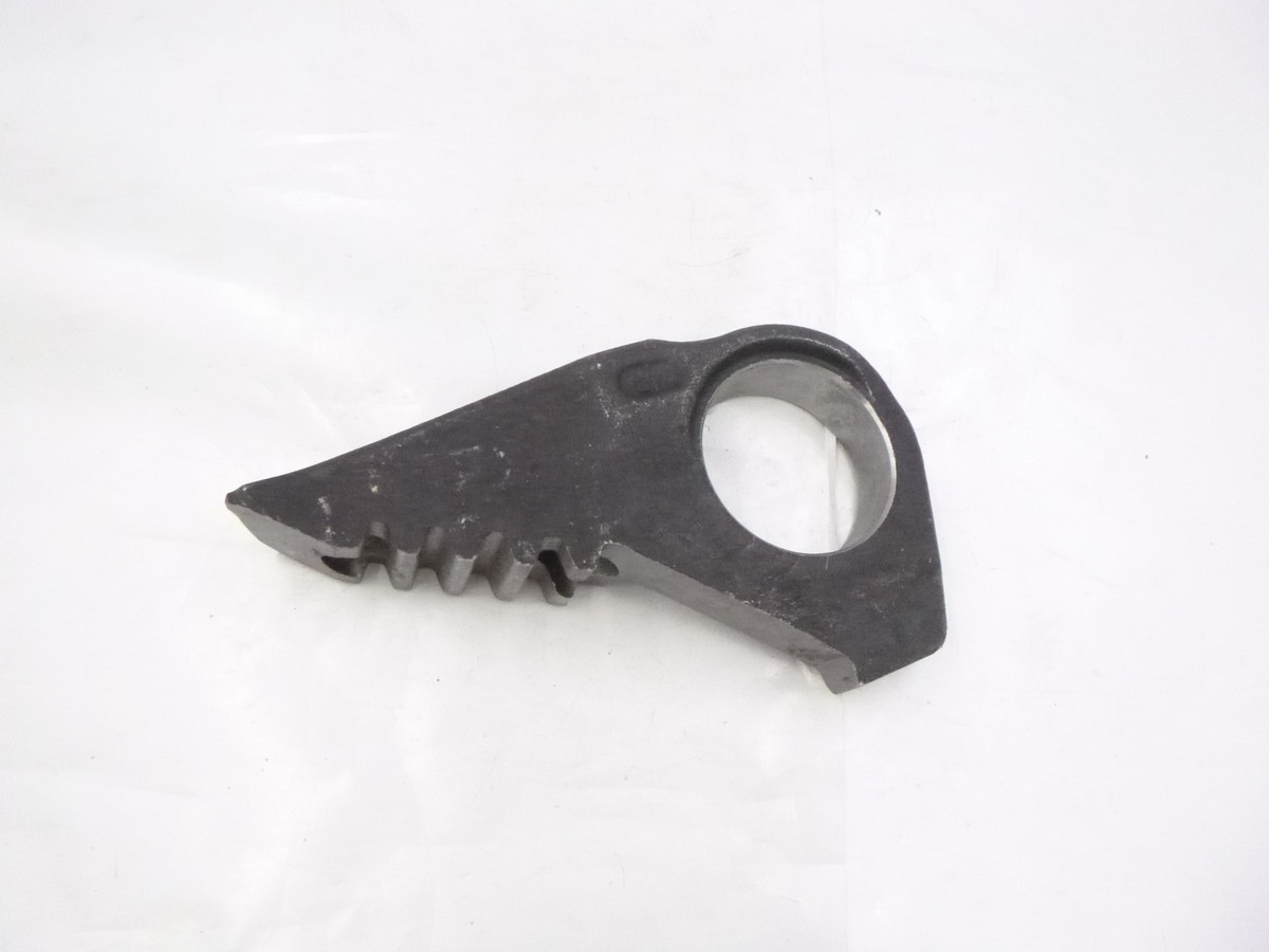 OEM CAT 8E-4457 Right Hand Master Track Link Bushing End for PL83