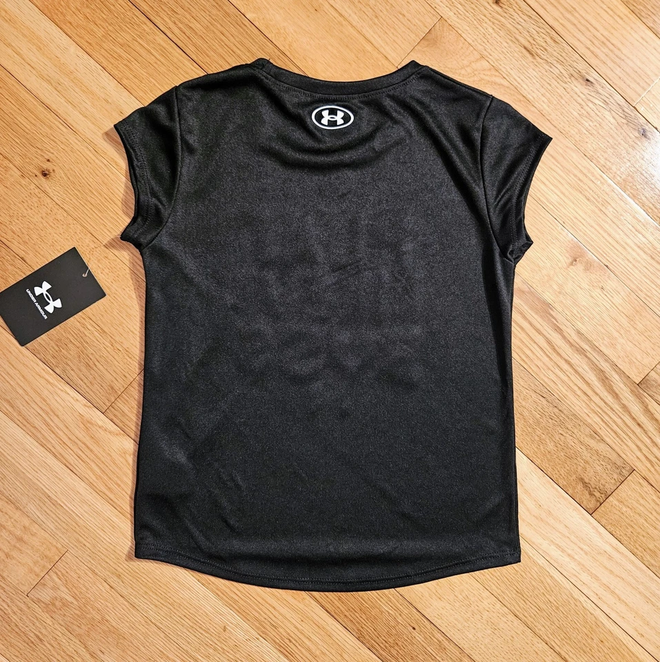 NEW Under Armour Little Girl Tee & Capr Legging Set, Black Multi (sz 4-6X avail) - Image 4 of 4