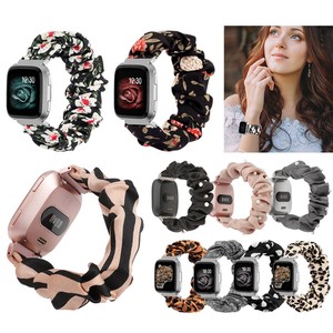 scrunchie fitbit versa band