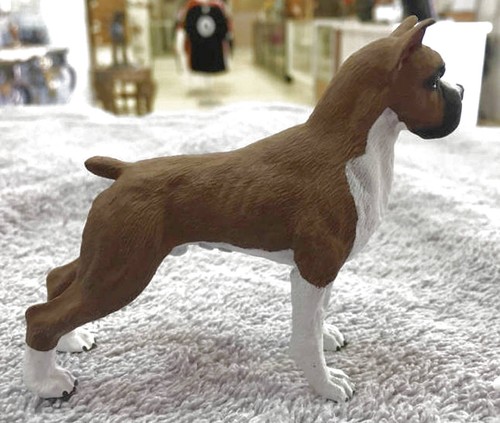 Safari USA Ltd Best in Show Boxer - Picture 5 of 5