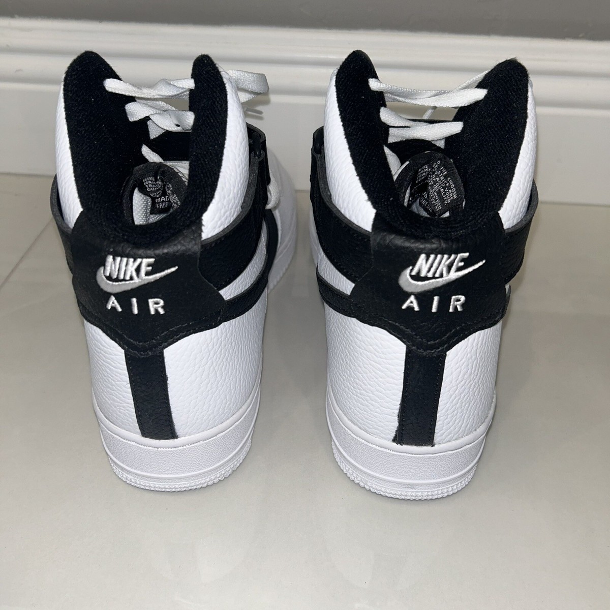 Nike ‘07 Air Force 1 Black and White Hightop Sneakers Size 11 Men main image 3