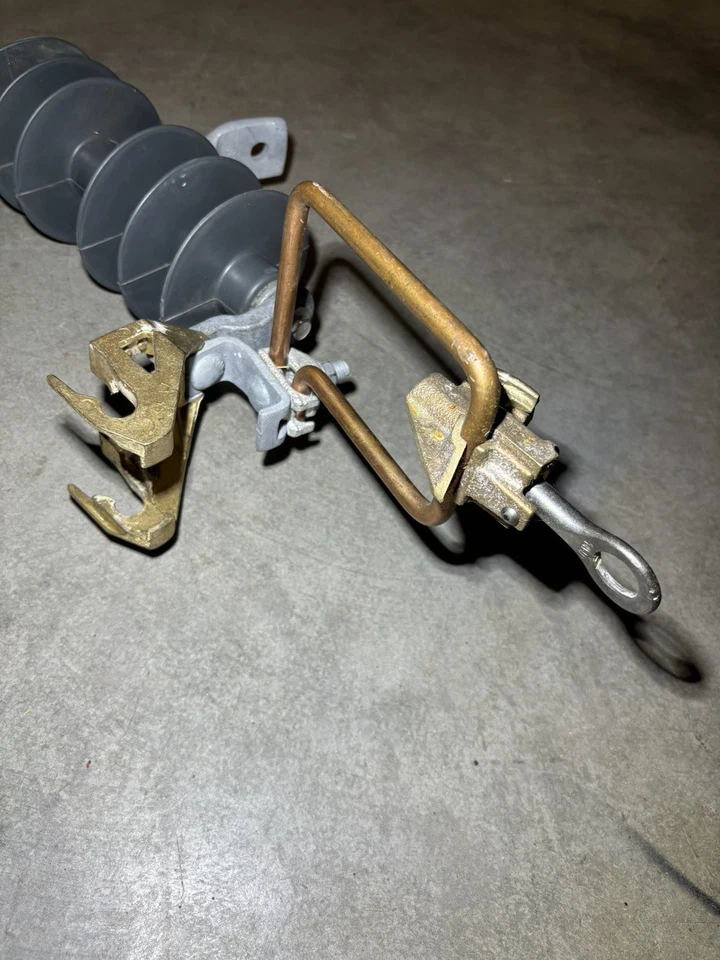 HPS CHANCE C730242PB CORTE DE ROTURA DE CARGA 200 AMP Nuevo Foto 2 de 4