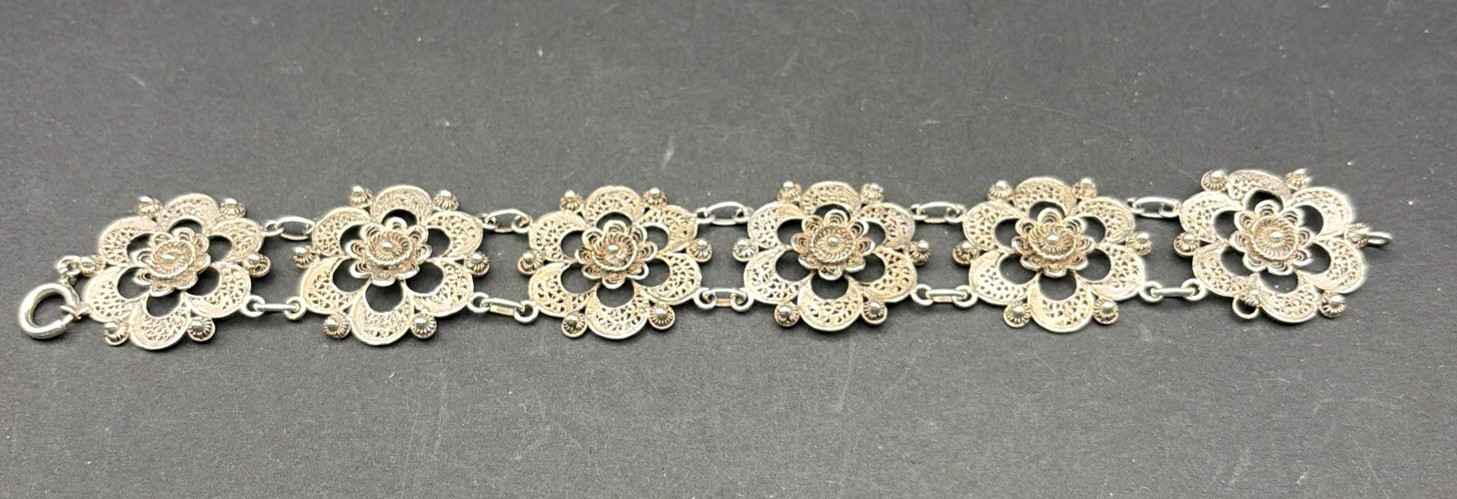 Vintage Sterling Silver Art Nouveau Floral Filigree Link Bracelet
