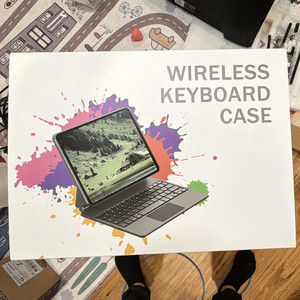 Backlit Wireless Keyboard Folio Case w/ Stand for Apple iPad Pro 11 11in White