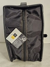 Case Logic 200 Disc CD/DVD/Blue Ray/Video Game Case Black Faux Leather W/Handle