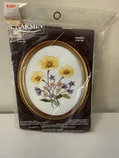 VTG JANLYNN Charmin Pansies Silk Screen Embroidery Gold Oval Frame Kit NEW 6X7”