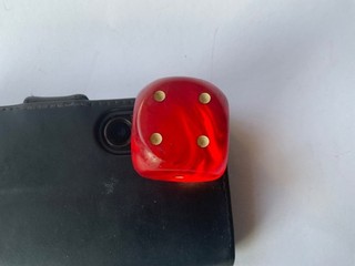 Catalin Würfel DDR 46 gramm 3 4 cm