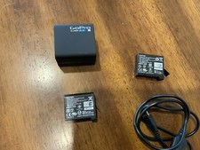 Original GoPro Dual Battery Charger for HERO4 With 2 Batteries